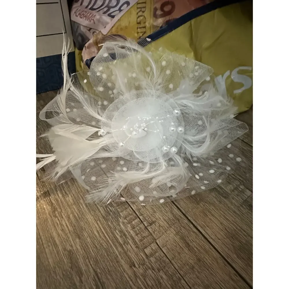 Vintage 80s headpiece veal bridal wedding hairpiece clip